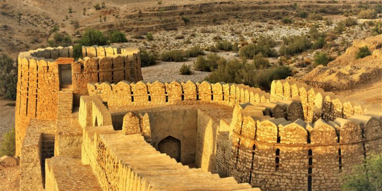 A Getaway Weekend to Southern Pakistan