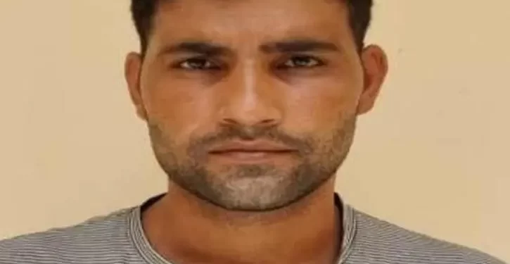Indian Spy Arrested for sharing secret information with Female Pakistani Agents