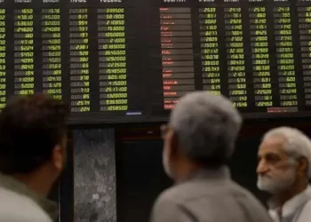 USD Rises by Rs 1.72, PSX breaks record