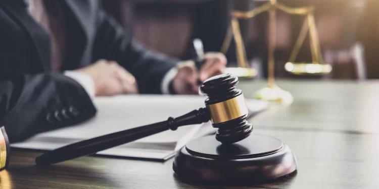 Lawyer’s mobile phone explodes in his pocket in Court