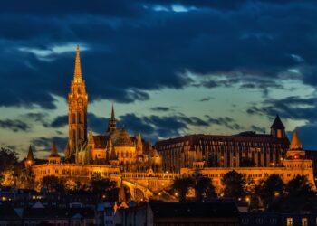 Hungary amends immigration law and here’s how foreigners will be impacted