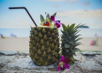 Thailand announces online visa extension for tourists in Phuket