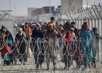 Illegal Afghan Refugees continue to leave Pakistan