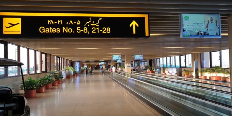 Every passenger of Pakistan domestic flights will pay this new fee