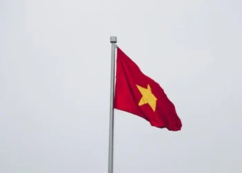 Vietnam considers expanding visa exemptions policy