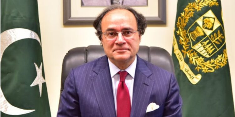 Finance Minister announces massive bonus for NA staff