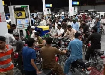 Expected Petrol, Diesel Rates in Pakistan from August 1