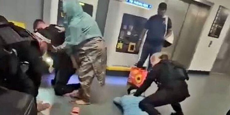 Manchester Police officer caught on camera assaulting Pakistani family members