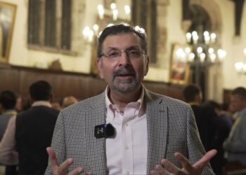 Farrukh H Khan no longer PSX CEO