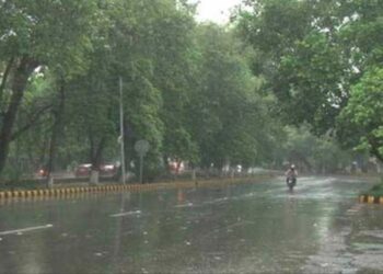 Lahore records heaviest rainfall in three decades