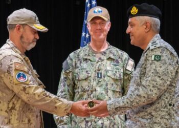 Pakistan Navy assumes command of multinational taskforce