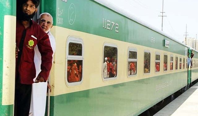 Pakistan Railways hikes fares of passenger trains [Check New Ticket Prices]