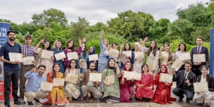 93 Pakistani students shine as Chevening, Commonwealth scholars