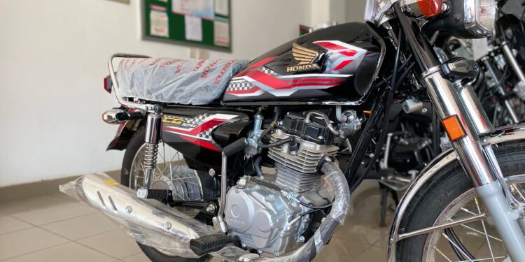 Honda CG125 Black latest price in Pakistan [September 2024 Update]