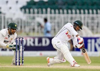 Bangladesh 37-0 at tea in chase of 185 to win second Pakistan Test