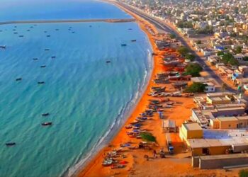 Balochistan CM scraps NOCs for failing Gwadar housing projects