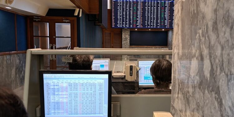 PSX climbs to record high as KSE-100 surges past 87000 mark