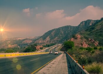 Lahore-Islamabad M2 Motorway fully open to traffic following disruption