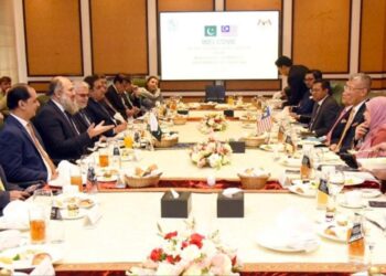 Pakistan and Malaysia seal key MoUs to strengthen trade