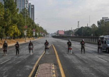 Govt prepares for PTI Islamabad protest with curfew-like restrictions