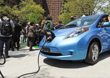 Govt plans tax relief for luxury electric vehicles