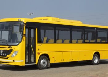 LHC seeks ‘vehicle fitness policy’ to combat smog