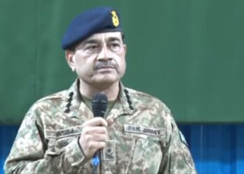 COAS pledges to defeat Fitna-al-Khwarij