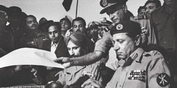 Pakistan marks 53 years since fall of Dhaka