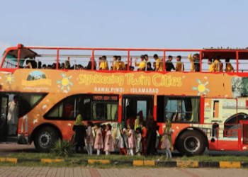 Tourists to enjoy double-decker buses in Islamabad