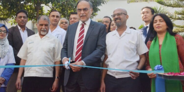 Minister inaugurates first locally-made ventilators