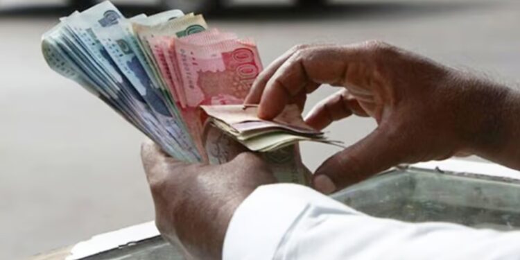 Deserving families to get Rs10000