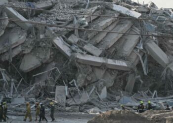 Deadly earthquake strikes Myanmar, Thailand