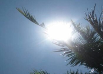 Hot spell continues in Lahore