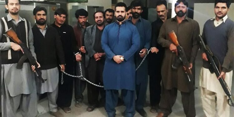 Human trafficking gang busted in Lahore