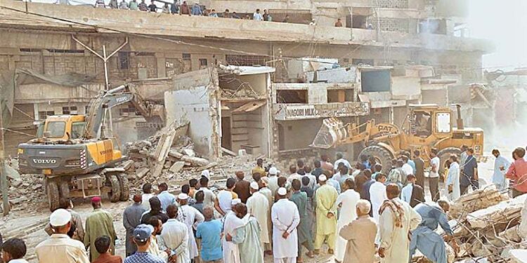 FDA demolishes 8 illegal housing schemes in Faisalabad