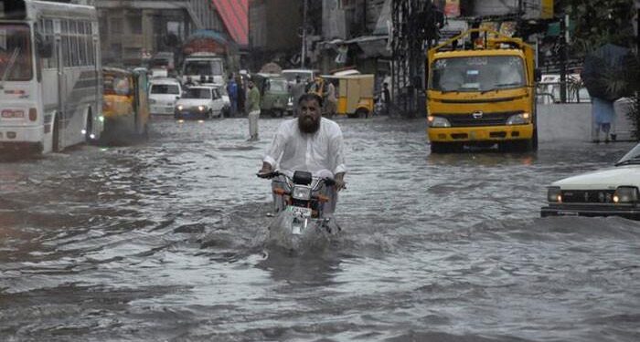Heavy rains and floods claim 657 lives in Pakistan