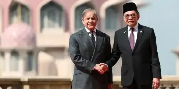 PM condoles with Malaysian counterpart over flood losses