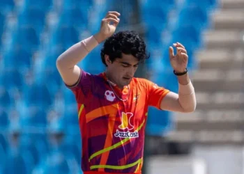 Naseem Shah suffers injury again during PSL match