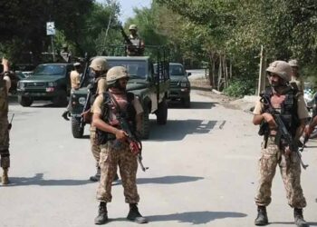 Army destroys multiple Afghan posts after infiltration bid