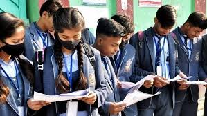 Schools consider new plan to shorten summer vacations