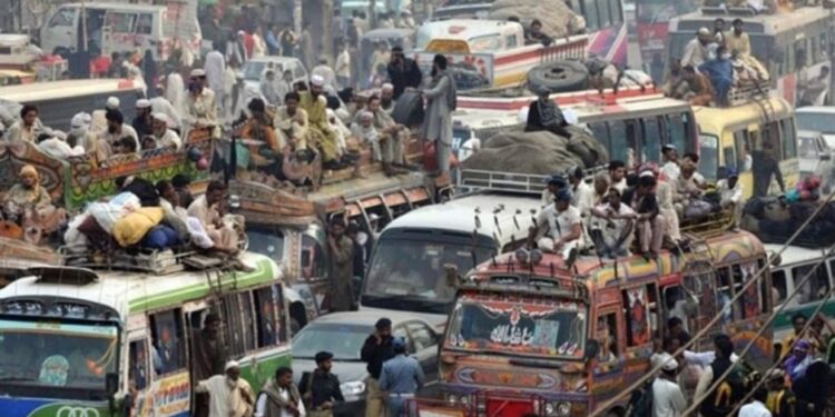 Govt shut down transport terminals in Islamabad and Rawalpindi