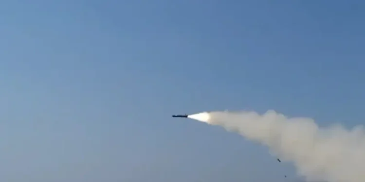 Pakistan carries out successful Fatah-4 missile test launch
