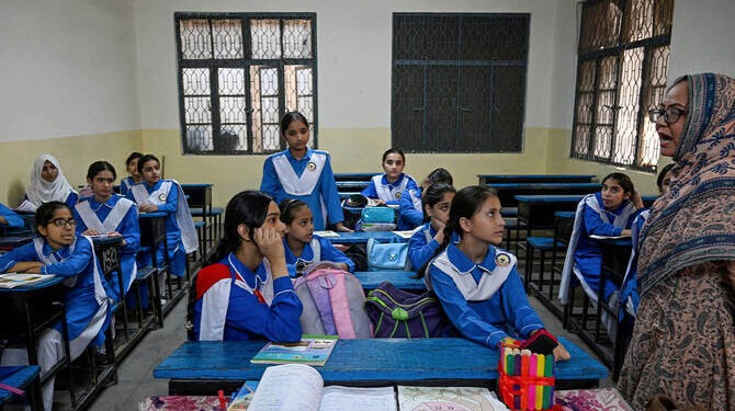 Govt starts new program to support students emotional learning