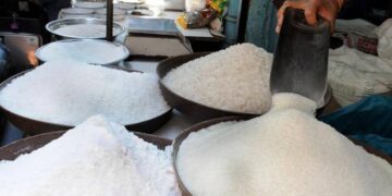 Pakistan plans to reduce the government’s role in wheat and sugar markets